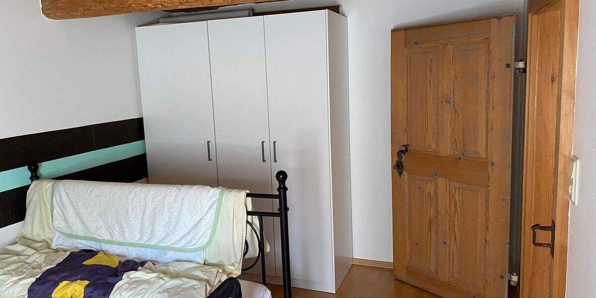 Einfamilienhaus Seifhennersdorf - 7 Zimmer, 190 m&sup2;, 129.000&euro; | Angebot:25679669