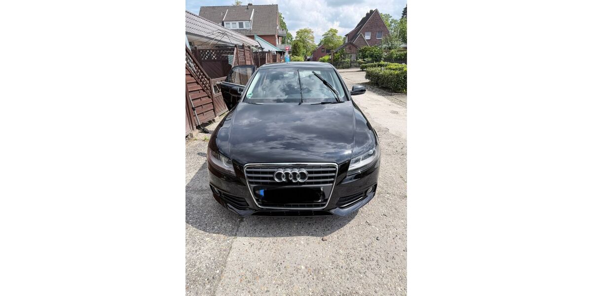 Audi A4 149.000 km 7.400 &euro; Leer 26789