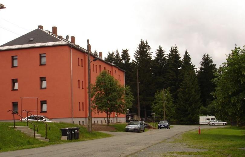 Wohnen, wo andere Urlaub machen: 2-3 Zi.-Whg. mit Kaminofen und EBK, auch als Ferienwohnung nutzbar! 3 zimmer