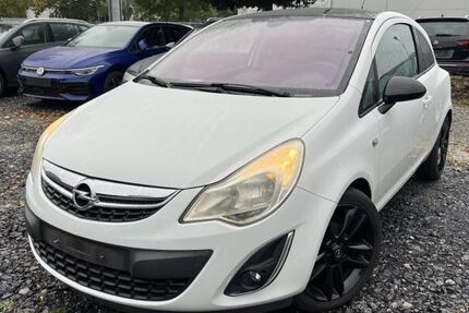 Opel Corsa 136.994 km 4.990 € Königswinter 53639