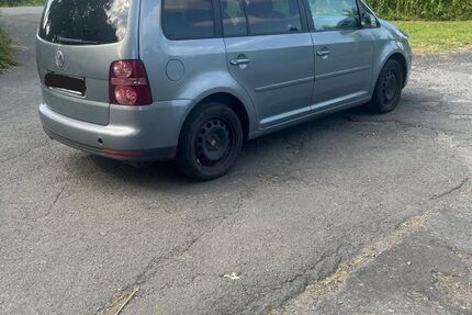 VW Touran 162.300 km 2.890 &euro; Wickede 58739