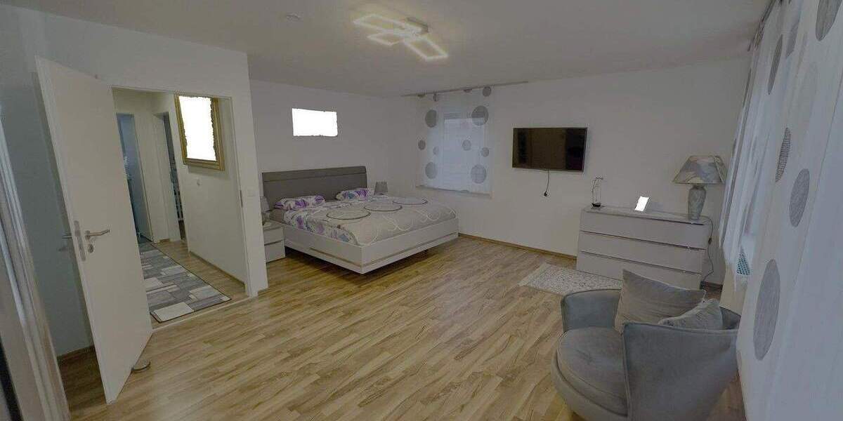 Reihenendhaus Pfinztal Kleinsteinbach - 6 Zimmer, 195 m&sup2;, 625.000&euro; | Angebot:25702354