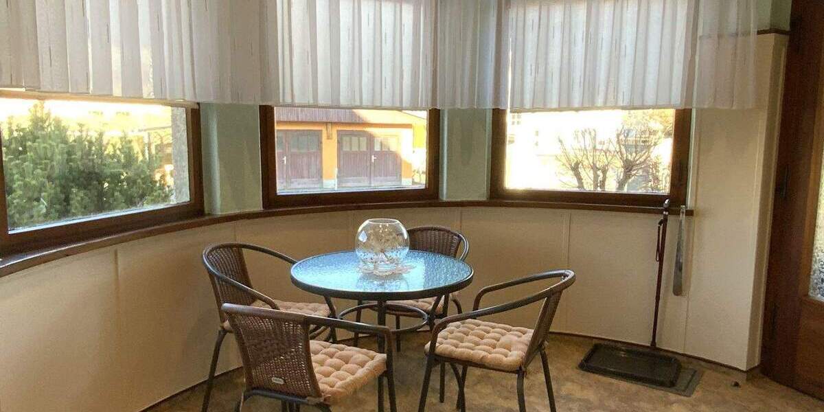 Mehrfamilienhaus, Wohnhaus Neustadt - 7 Zimmer, 225 m&sup2;, 250.000&euro; | Angebot:24989982