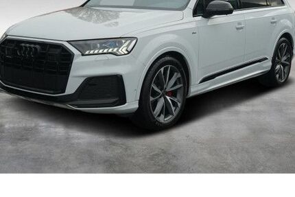 Audi Q7 121.531 km 51.920 &euro; Chemnitz 09113