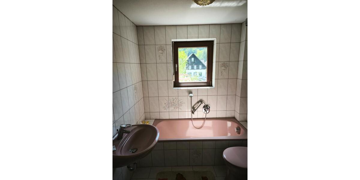 Mehrfamilienhaus, Wohnhaus Offenburg Elgersweier - 12 Zimmer, 170 m&sup2;, 210.000&euro; | Angebot:26902398