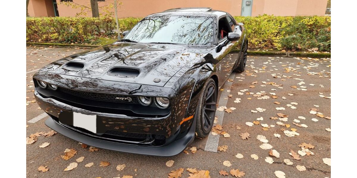 Dodge Challenger 17.500 km 74.900 &euro; Offenburg 77656