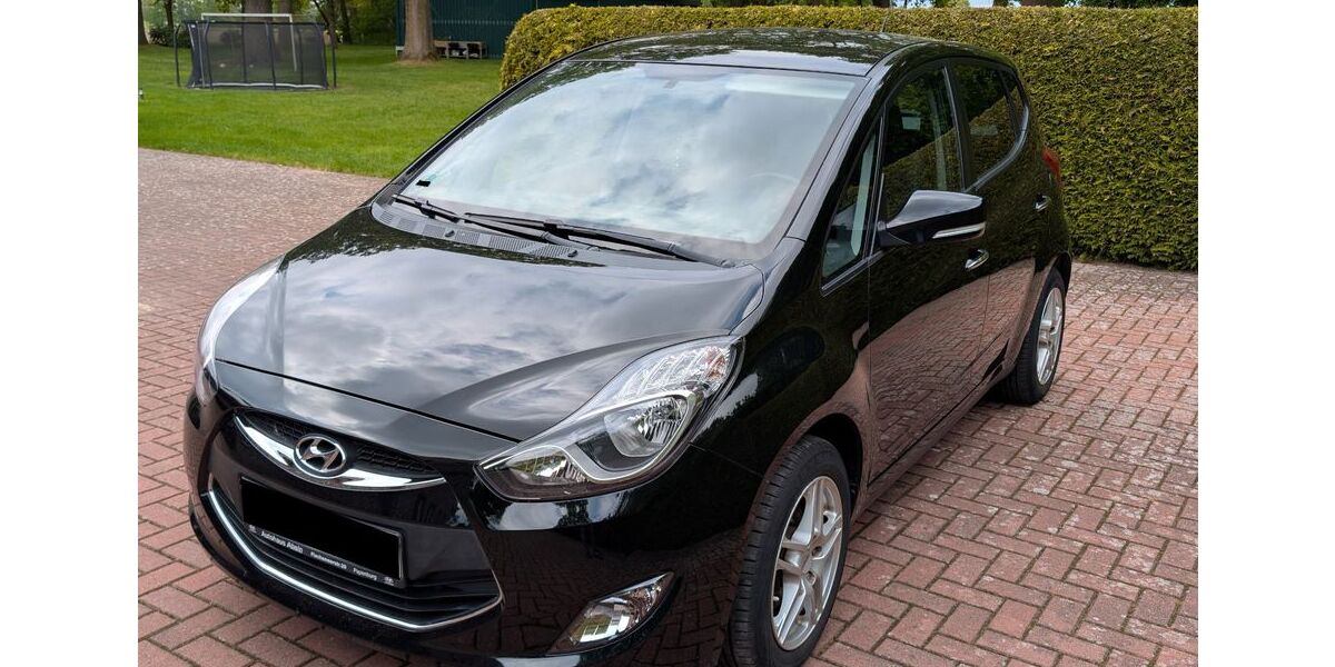 Hyundai ix20 124.000 km 6.390 &euro; Hüven 49751
