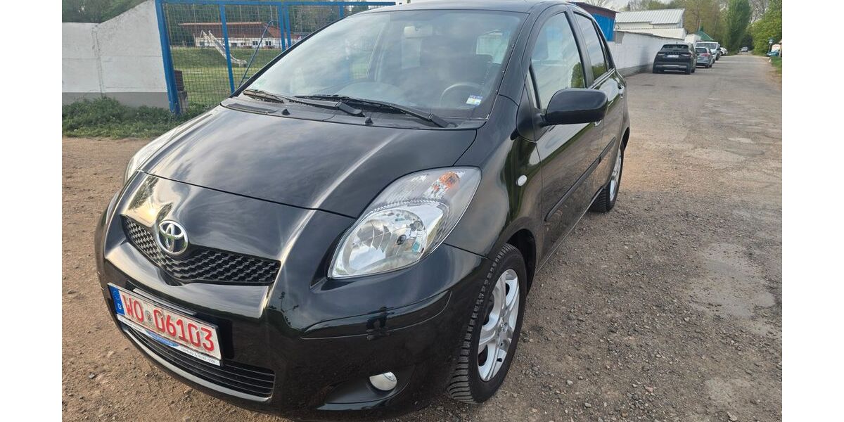 Toyota Yaris 66.700 km 7.500 &euro; Worms 67551