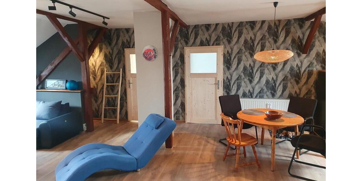 Dachgeschoßwohnung Naumburg (Saale) - 3 Zimmer, 85 m&sup2;, 500&euro; | Angebot:26338493