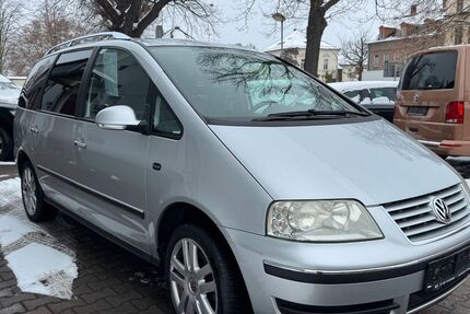 VW Sharan 205.000 km 2.950 &euro; Frohburg 04654