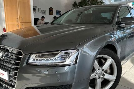 Audi A8 153.609 km 24.900 &euro; Glonn 85625