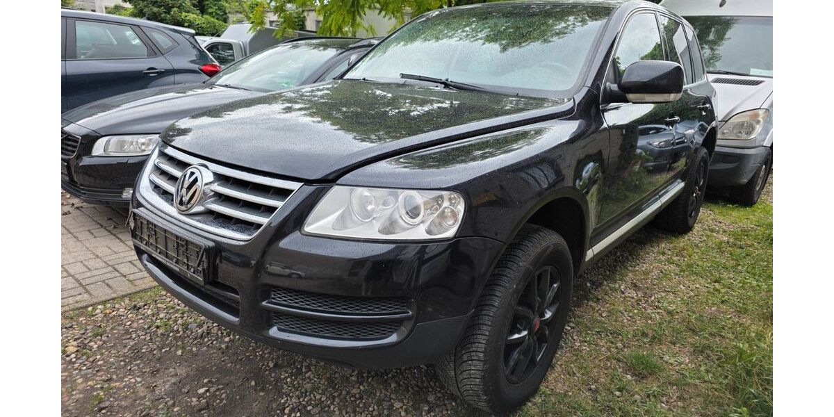 VW Touareg 346.000 km 3.950 &euro; Berlin 10245