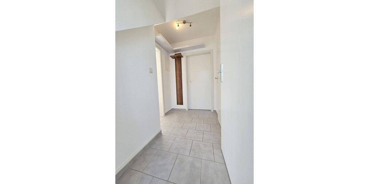 Teilmöblierte, hochwertig sanierte Wohnung in gepflegter Umgebung 2 zimmer