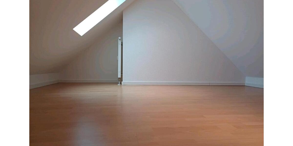 Dachgeschoßwohnung Ingolstadt Münchener Straße - 2 Zimmer, 65 m&sup2;, 298.000&euro; | Angebot:26217257