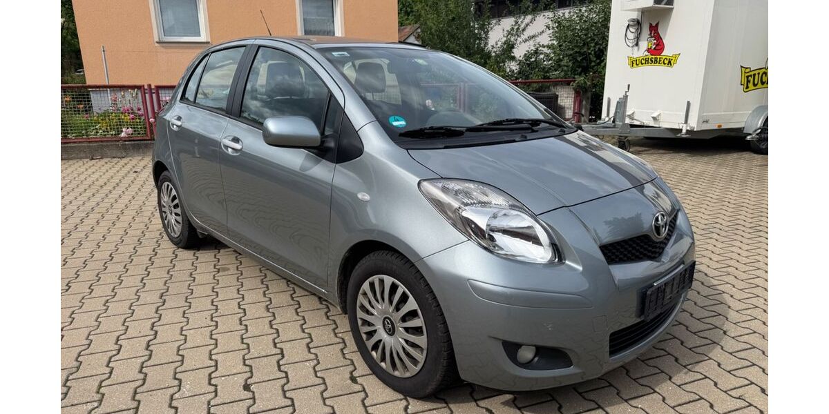 Toyota Yaris 210.000 km 2.750 &euro; Sulzbach-Rosenberg 92237