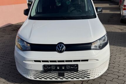 VW Caddy 326.000 km 11.900 &euro; Nürnberg 90431