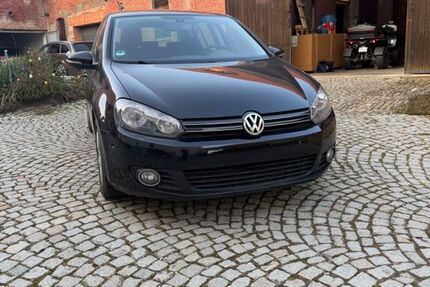 VW Golf 259.000 km 4.990 &euro; Schmiedehausen 99518