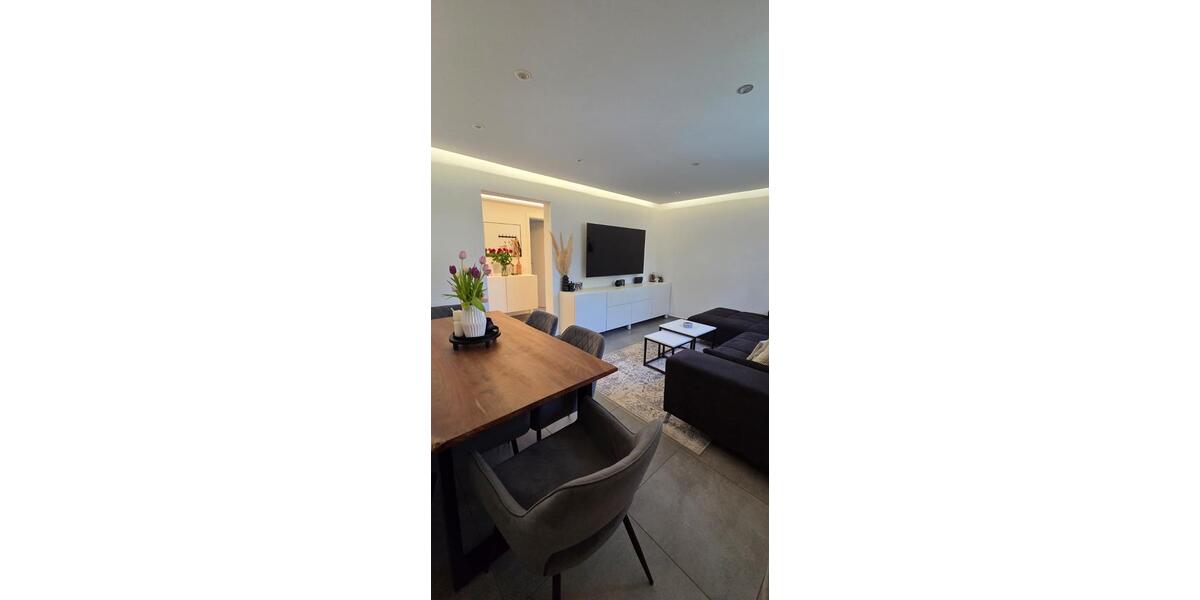 Etagenwohnung Singen (Hohentwiel) - 3 Zimmer, 66 m&sup2;, 280.000&euro; | Angebot:26380775