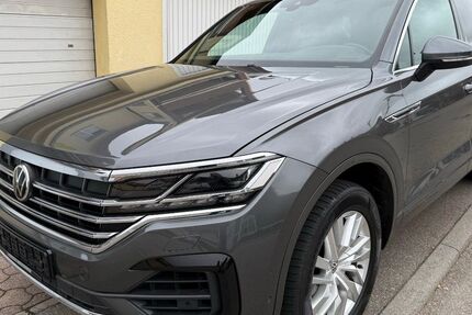 VW Touareg 170.900 km 31.499 &euro; Aalen (Württemberg) 73432