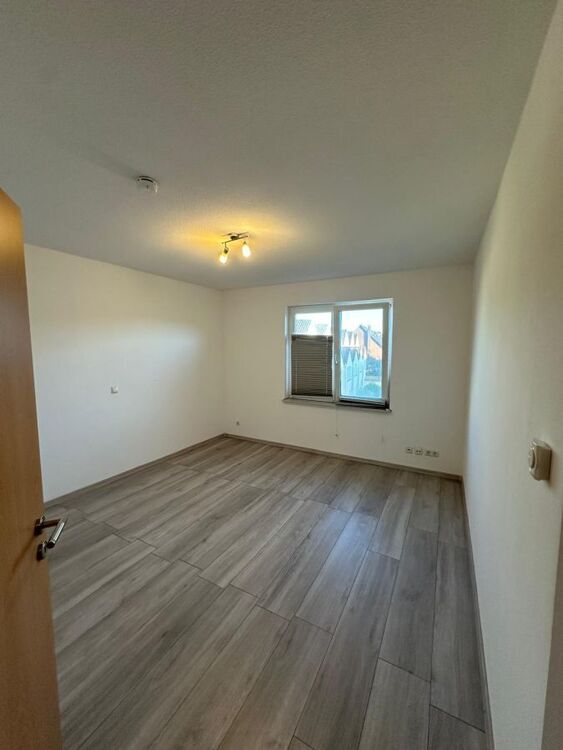 Moderne Wohnung für das reife Alter mit Fahrstuhl und großem Balkon 4 zimmer
