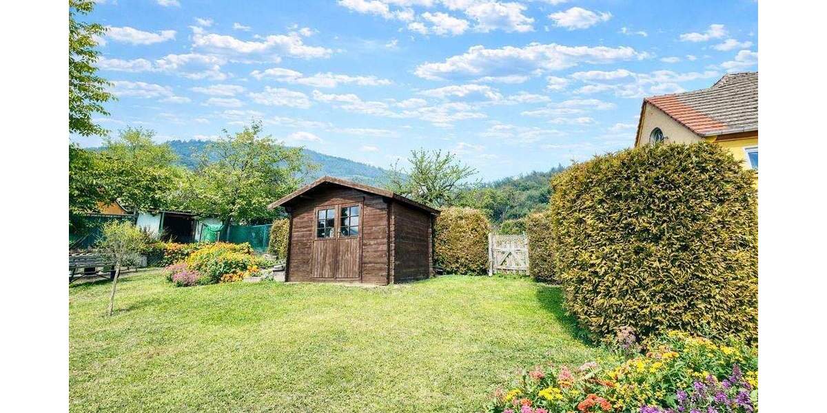 Doppelhaushälfte Freital - 6 Zimmer, 167 m&sup2;, 450.000&euro; | Angebot:25476510