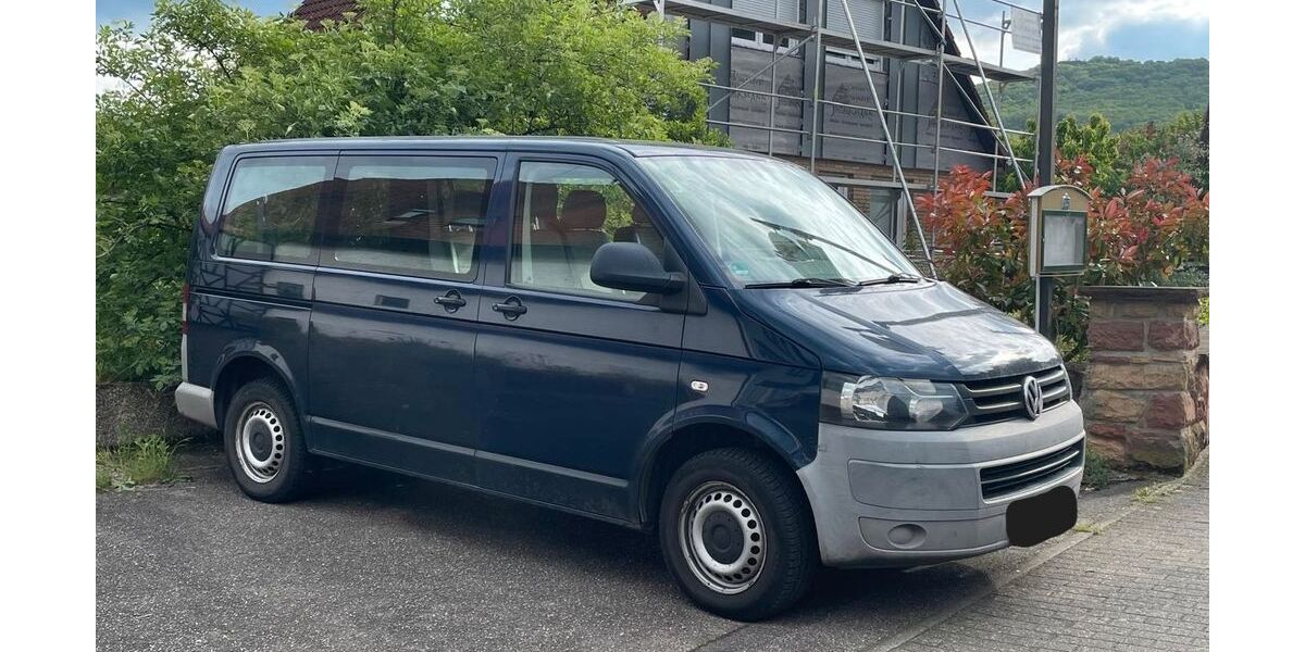 VW T5 Transporter 95.000 km 14.500 &euro; Ranschbach 76829
