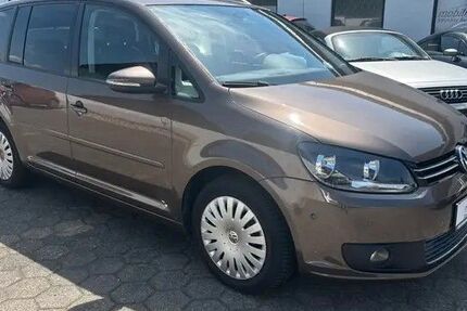 VW Touran 138.000 km 9.499 &euro; Wegberg 41844