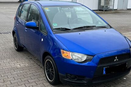 Mitsubishi Colt 190.000 km 800 &euro; Berlin 12055