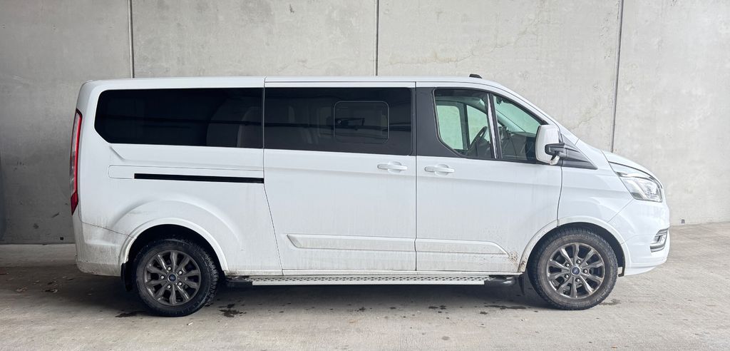 Ford Tourneo Custom 25.750 km 41.800 &euro; Aichwald 73773