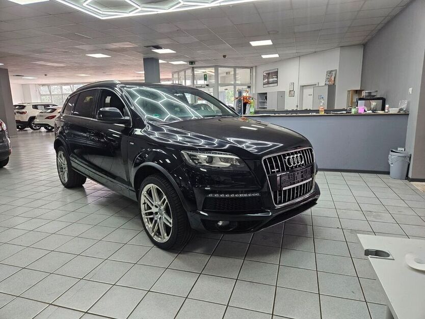 Q7