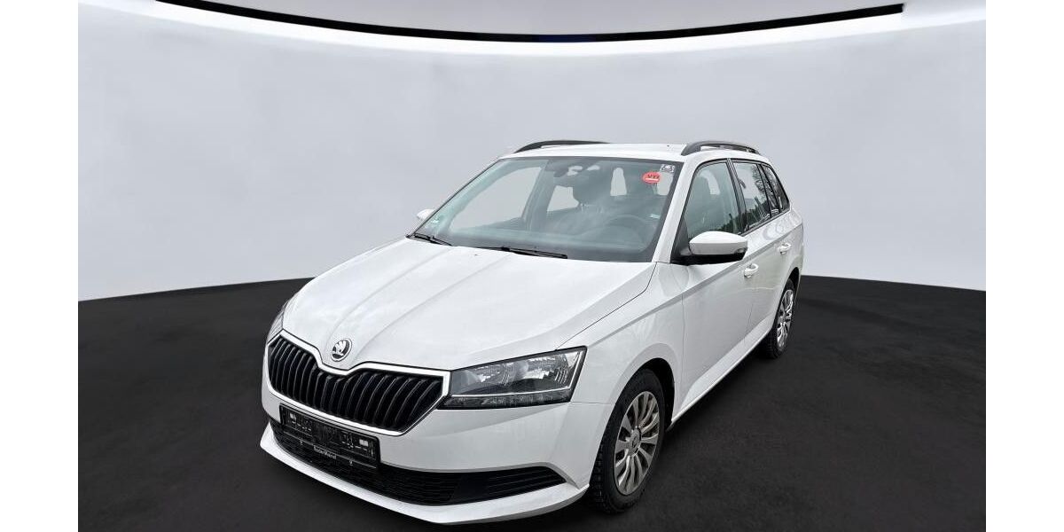 Skoda Fabia 84.290 km 12.990 &euro; Peine 31228