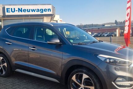 Hyundai TUCSON 101.500 km 14.950 &euro; Thale 06502