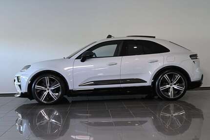 Porsche Macan 10.334 km 97.750 &euro; Paderborn 33100