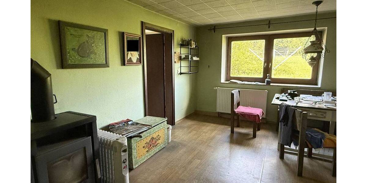 Einfamilienhaus Simbach am Inn / Kirchberg Simbach - 8 Zimmer, 215 m&sup2;, 320.000&euro; | Angebot:26817265