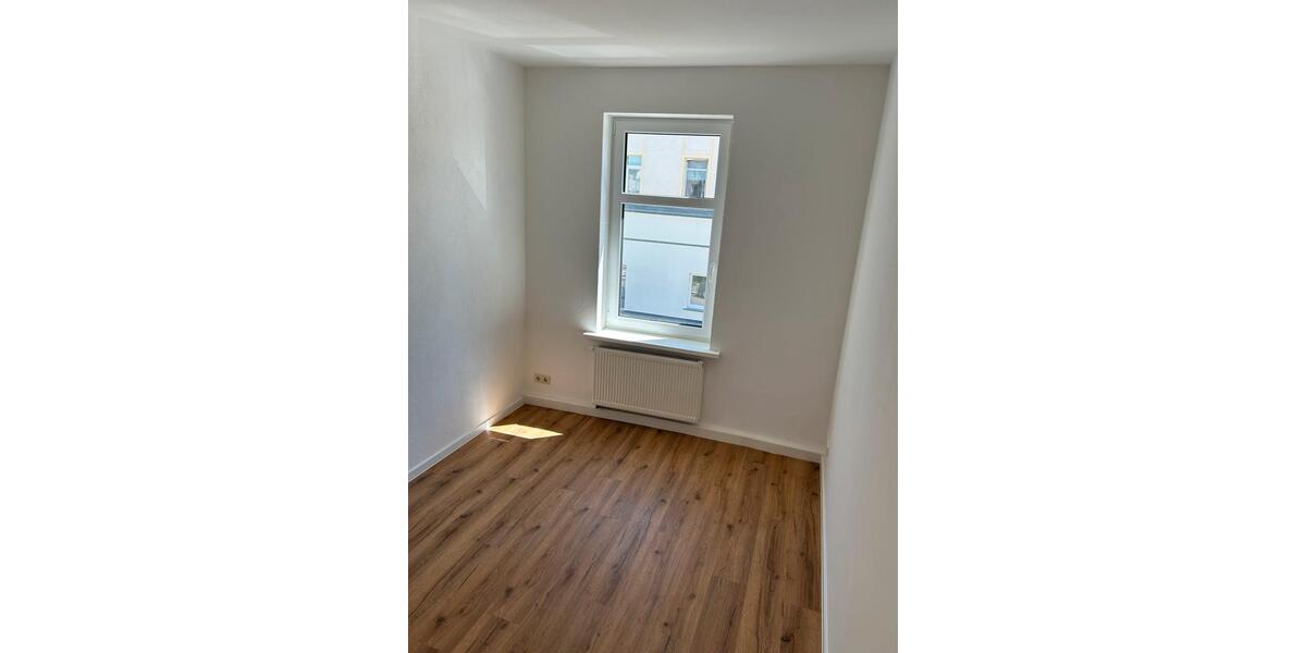 Etagenwohnung Gera Debschwitz - 3 Zimmer, 67 m&sup2;, 525&euro; | Angebot:26409190