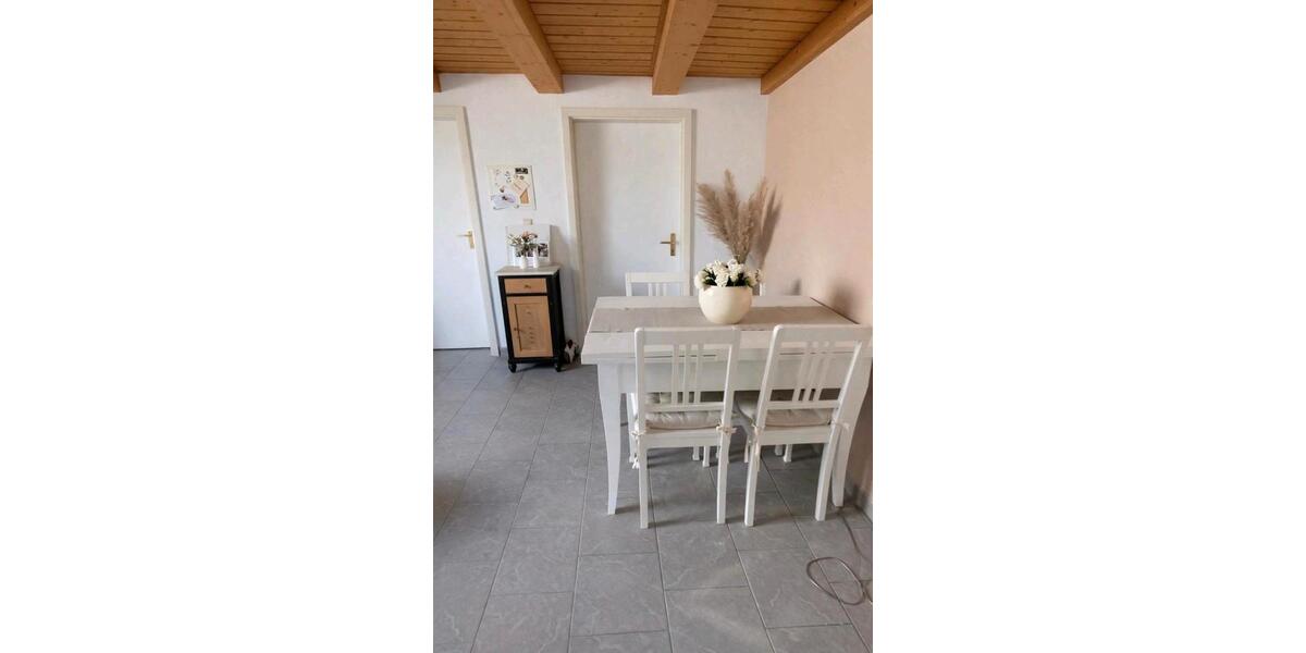 Einfamilienhaus Radolfzell am Bodensee - 6 Zimmer, 130 m&sup2;, 599.000&euro; | Angebot:26786023