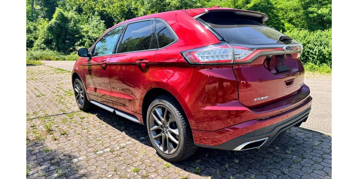 Ford Edge 178.800 km 14.750 &euro; Gernsbach 76593