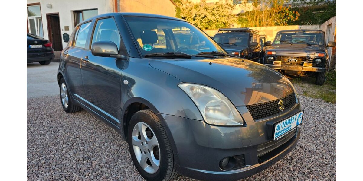 Suzuki Swift 100.000 km 2.700 &euro; Waltershausen 99880