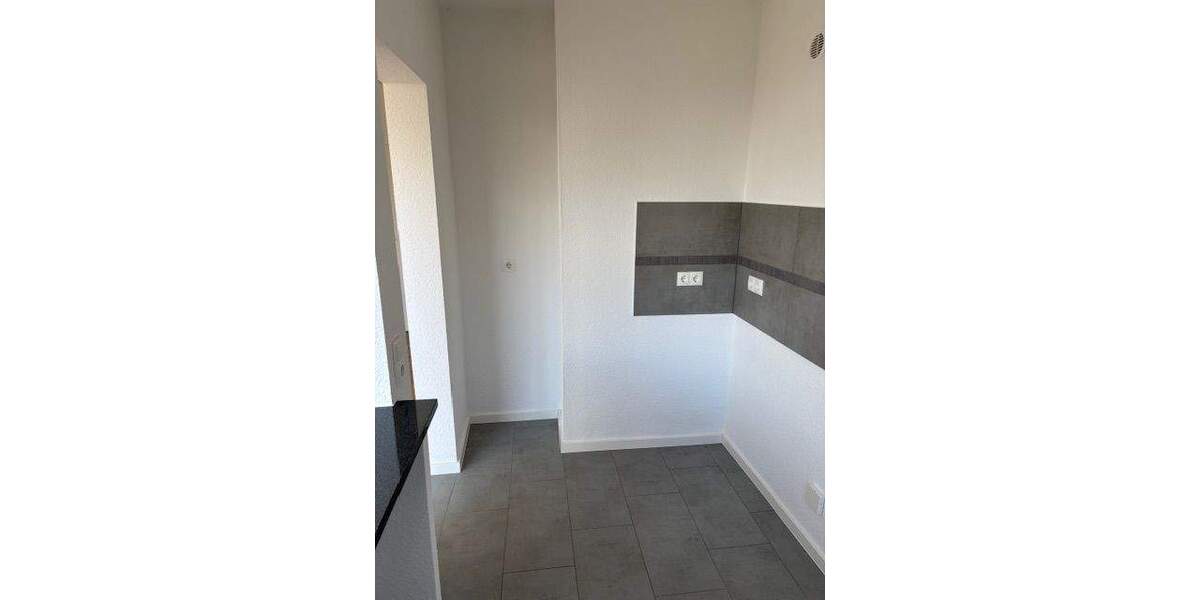 Erstbezug nach Modernisierung! 2-Zimmerwohnung mit ca. 51 m² Wohnfläche, Duschbad und Balkon 2 zimmer