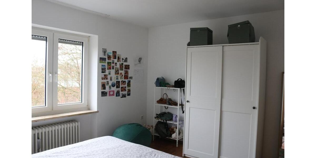 Schöne 4- Zimmer-Wohnung 4 zimmer