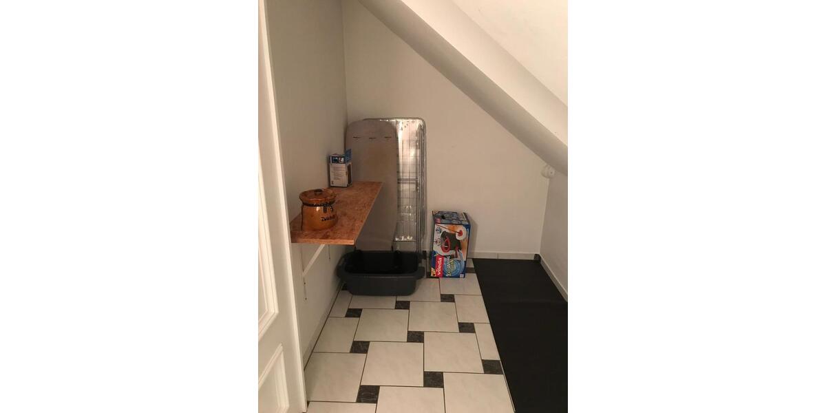 Dachgeschoßwohnung Bruchsal - 3.5 Zimmer, 117 m&sup2;, 1.250&euro; | Angebot:24984090