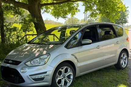 Ford S-Max 153.200 km 8.500 &euro; Wilhelmshaven 26388
