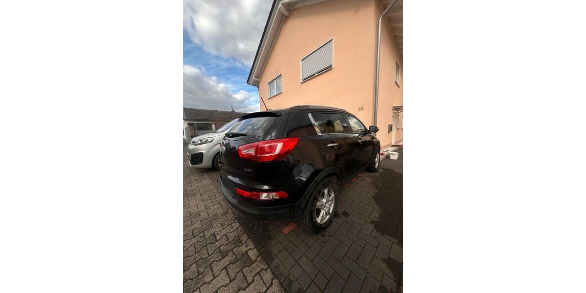 Kia Sportage 104.800 km 9.750 &euro; Hadamar 65589