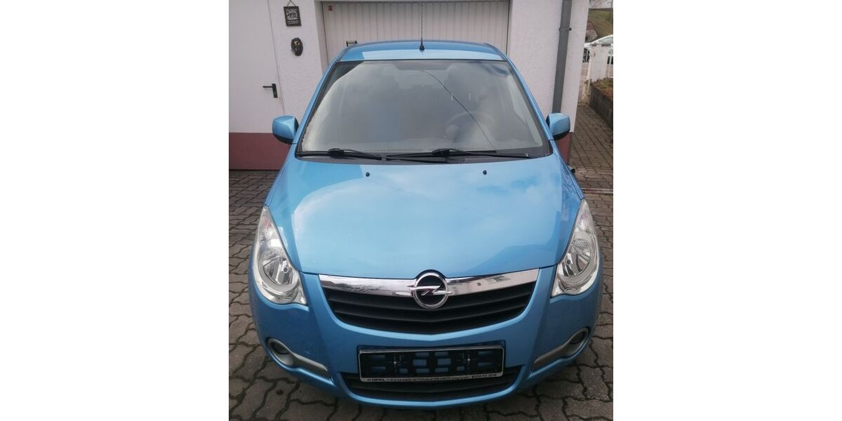Opel Agila 168.866 km 2.500 &euro; Leuna OT Spergau 06237