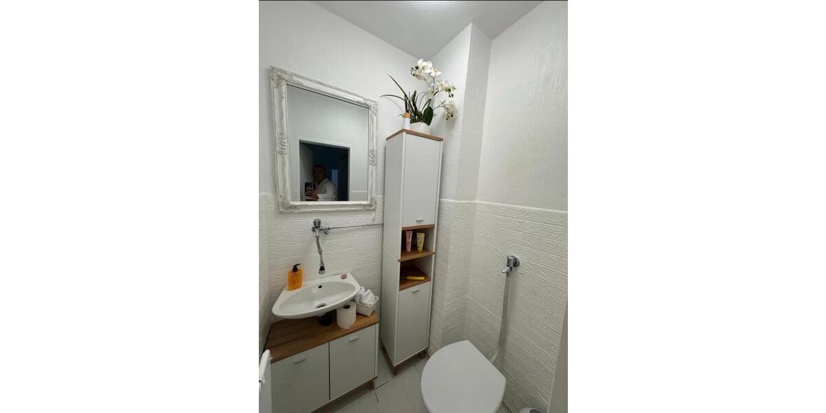 Erdgeschoßwohnung Bergisch Gladbach - 2 Zimmer, 65 m&sup2;, 220.000&euro; | Angebot:24732767