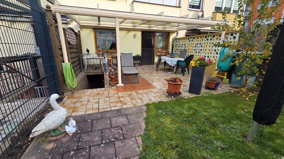 Reihenhaus Köln Chorweiler - 5 Zimmer, 97 m&sup2;, 390.000&euro; | Angebot:26993141