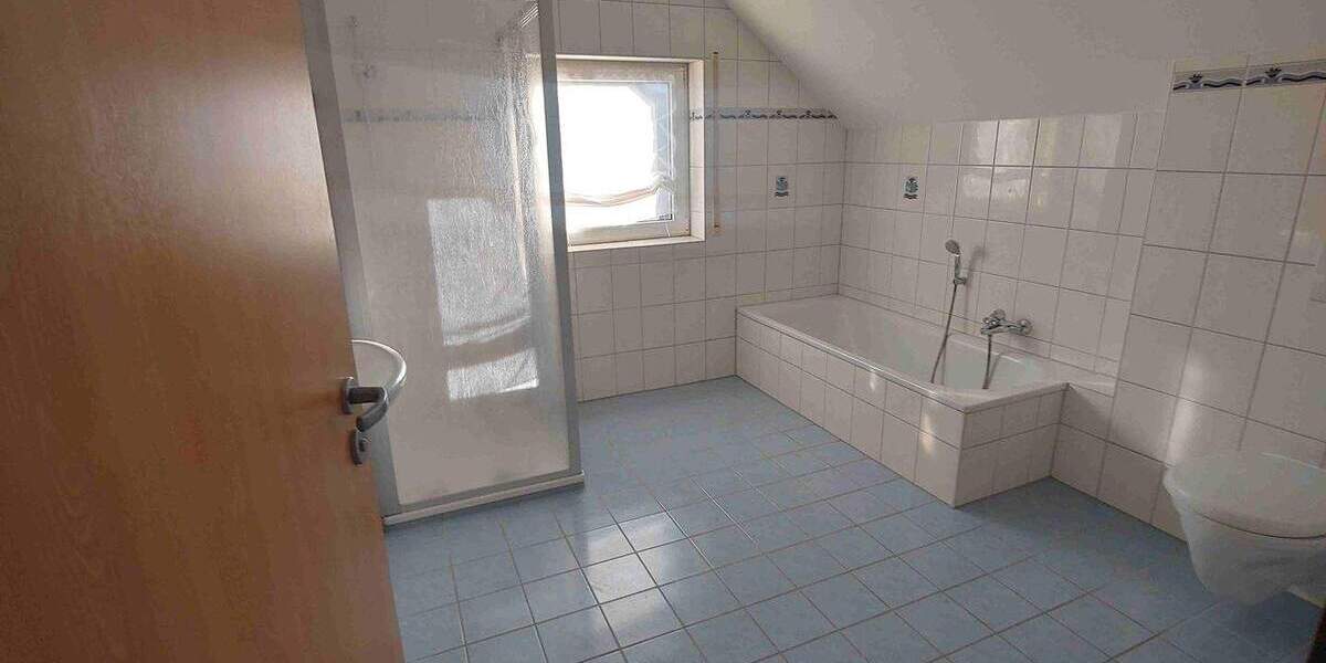 Doppelhaushälfte Naunhof Albrechtshain - 4 Zimmer, 128 m&sup2;, 1.100&euro; | Angebot:24648843