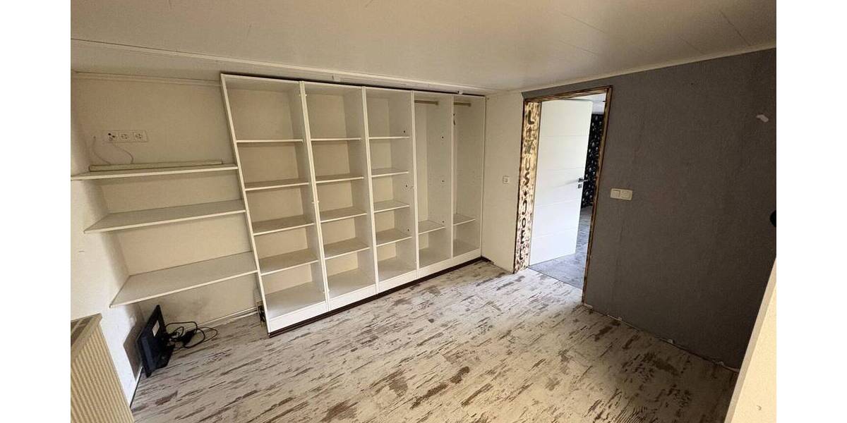 Einfamilienhaus Horn-Bad Meinberg / Bellenberg Bellenberg - 5 Zimmer, 93 m&sup2;, 165.000&euro; | Angebot:26851740