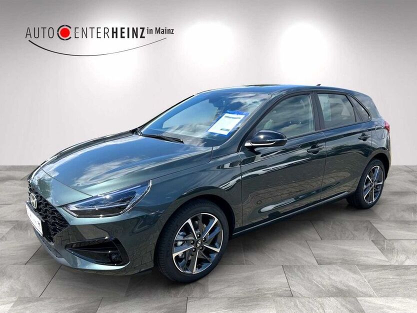 i30