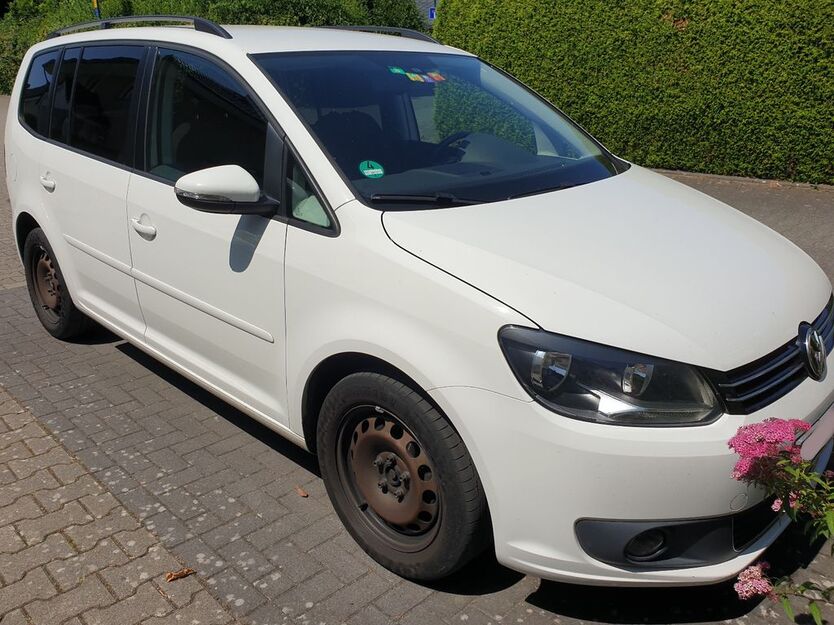 VW Touran 233.500 km 6.750 € Langenfeld 40764
